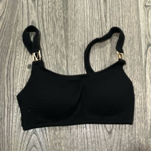 NWOT Victoria’s Secret Swimsuit Top Padded Pullover Adjustable Strap Black XS-M - Picture 1 of 4